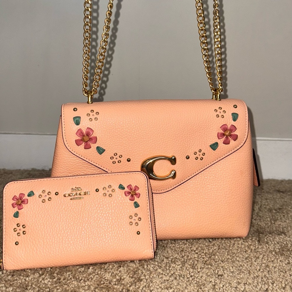 Coach Peach Floral Shoulder Bag - Picture 2 of 6